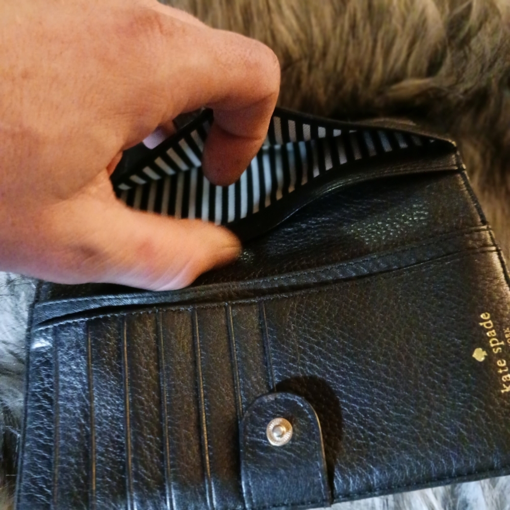 VINTAGE KATE SPADE CONTINENTAL WRISTLET - Picture 8 of 9